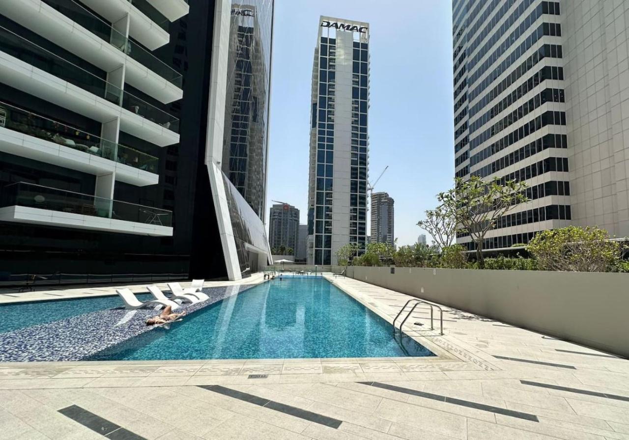 두바이 Hze12 Executive Studio Burj Khalifa View 아파트 외부 사진